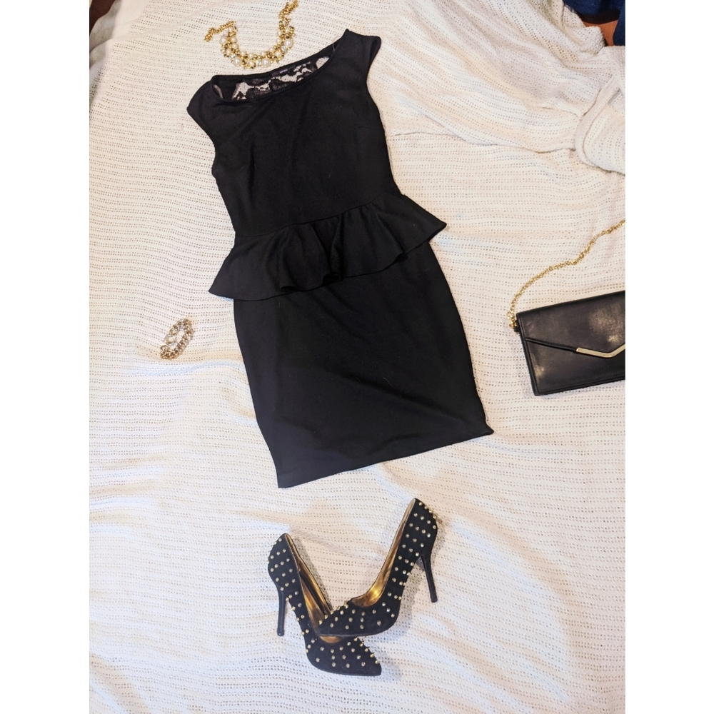 Black and gold peplum dress